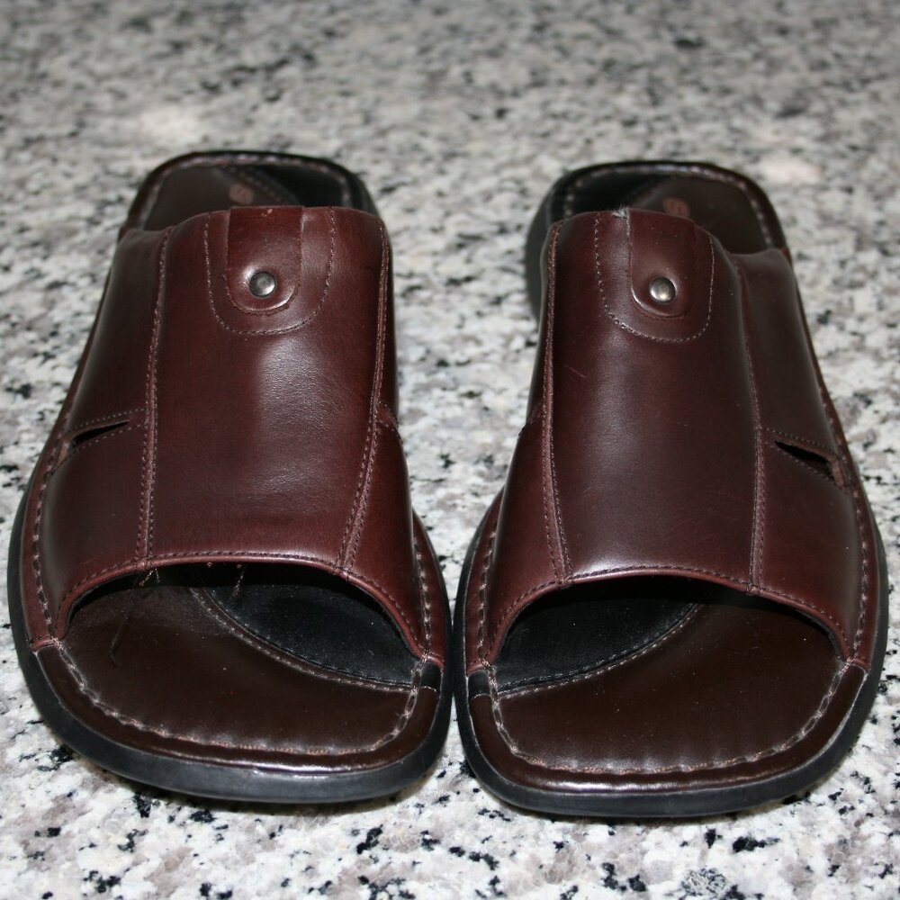 Skechers Brown  Leather Sandals